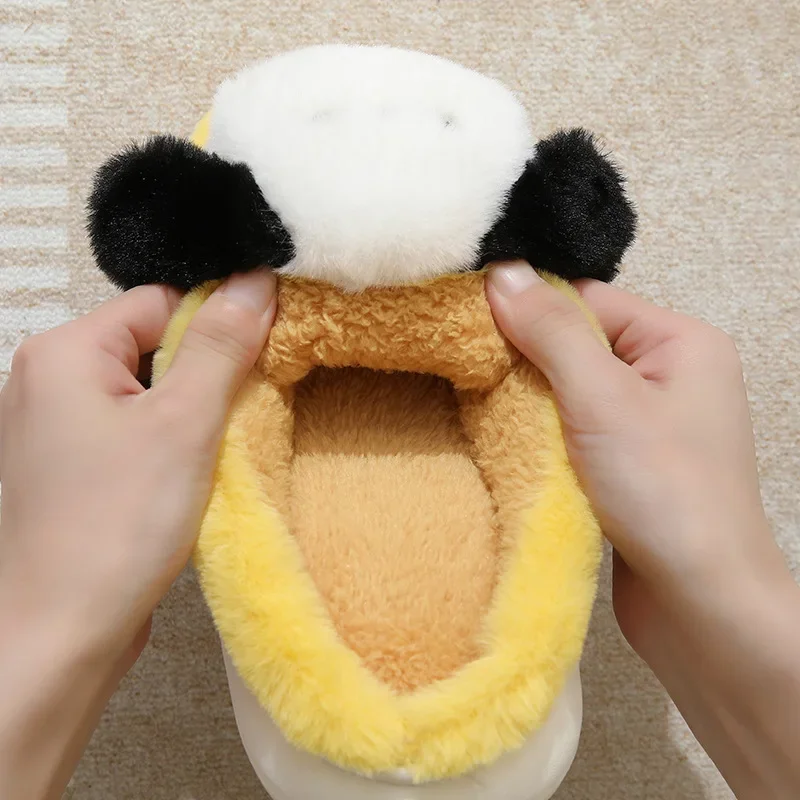 Cartoon Plush Slippers for Men Living Indoors Keeping Warm and Anti-skid, Thick Soled Couples Cute Cotton Slippers for Women In