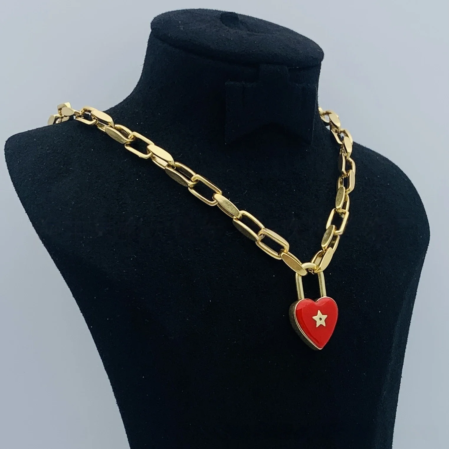 2025 قلادة جديدة بتصميم ريترو ستايل مجوهرات عصرية متعددة الاستخدامات مناسبة لأي مناسبة كهدية