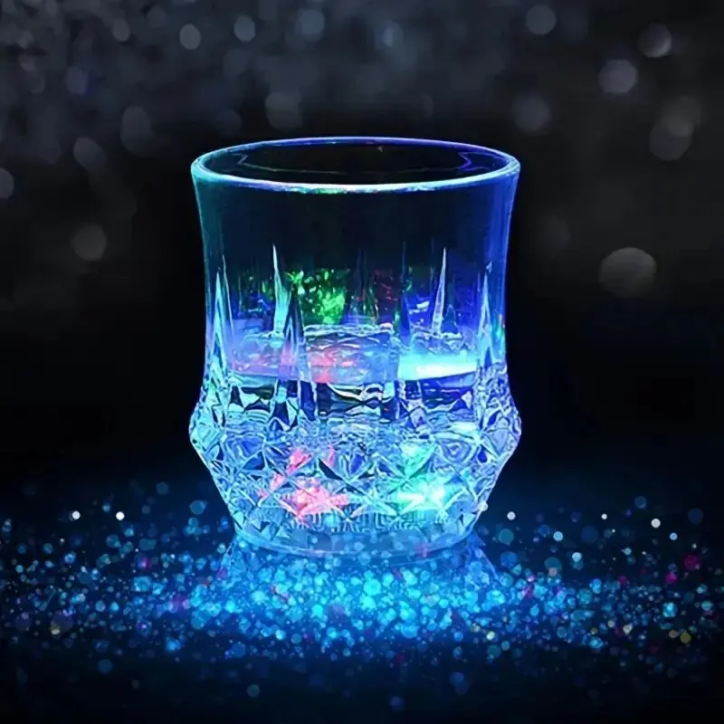 1pc Colorful Glowing Cup Pour Water And It Lights Up Inductive Pineapple Cup KTV Bar Color Changing Beer Cup