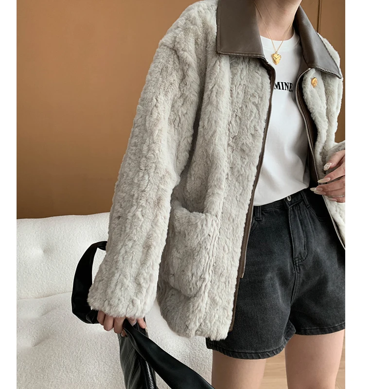 2024 New Women Winter Warm Coat PU Leather Collar Patchwork Faux Fur Coat Loose Style Jacket Women Tops Coat Casaco Feminino