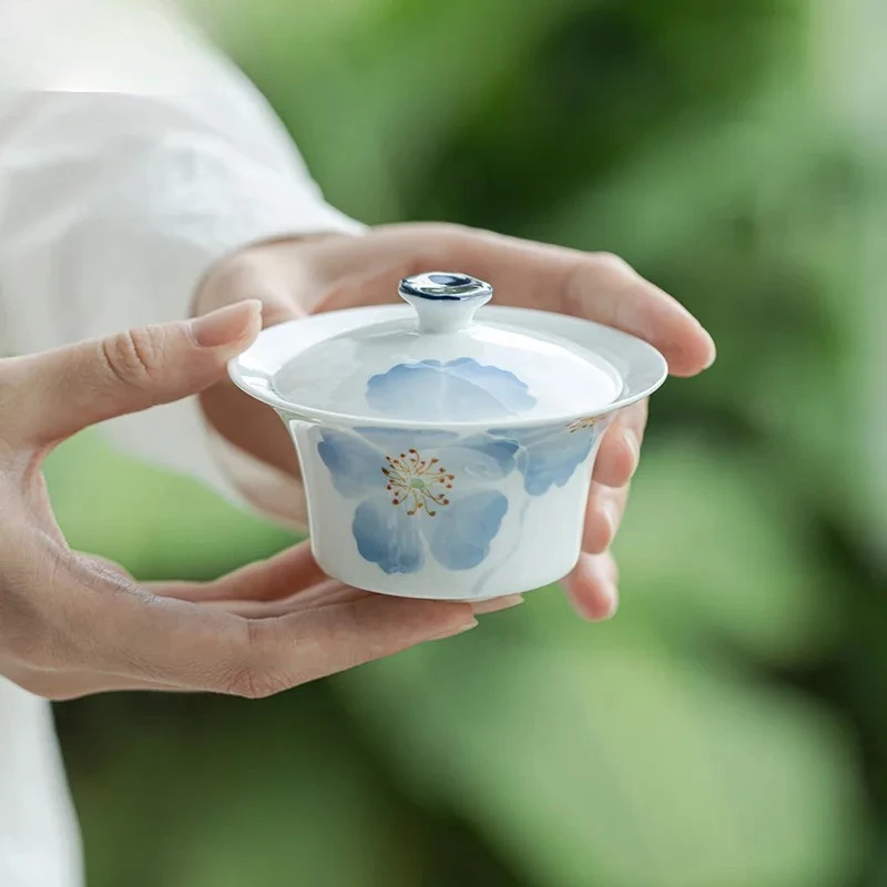 110ml Hand-painted Blue Shadow Begonia Gaiwan Thin Tire White Porcelain Tea Tureen Tea Maker Cover Bowl Chinese Tea Set Craft