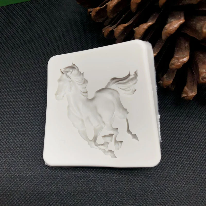 Running Horse  Silicone Mold DIY Chocolate Cake Fondant Epoxy Silicone Mold Cake Tool Baking