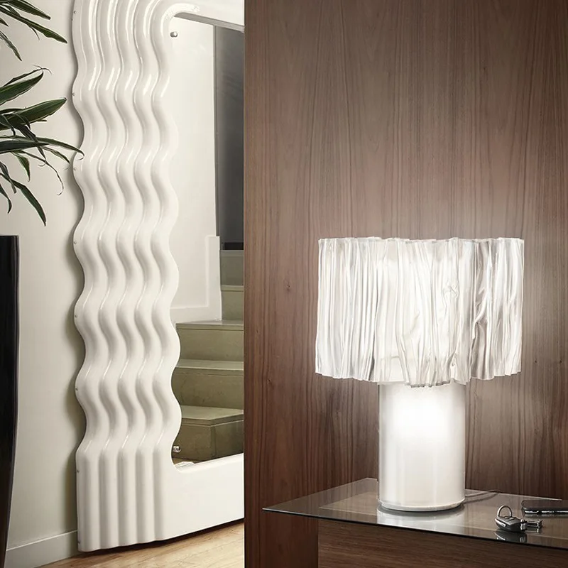 Modern Simple LED Desk Lamp with Iron Body New Design AC Powered Table Light for Home Hotel Villa Bedroom and Living Room