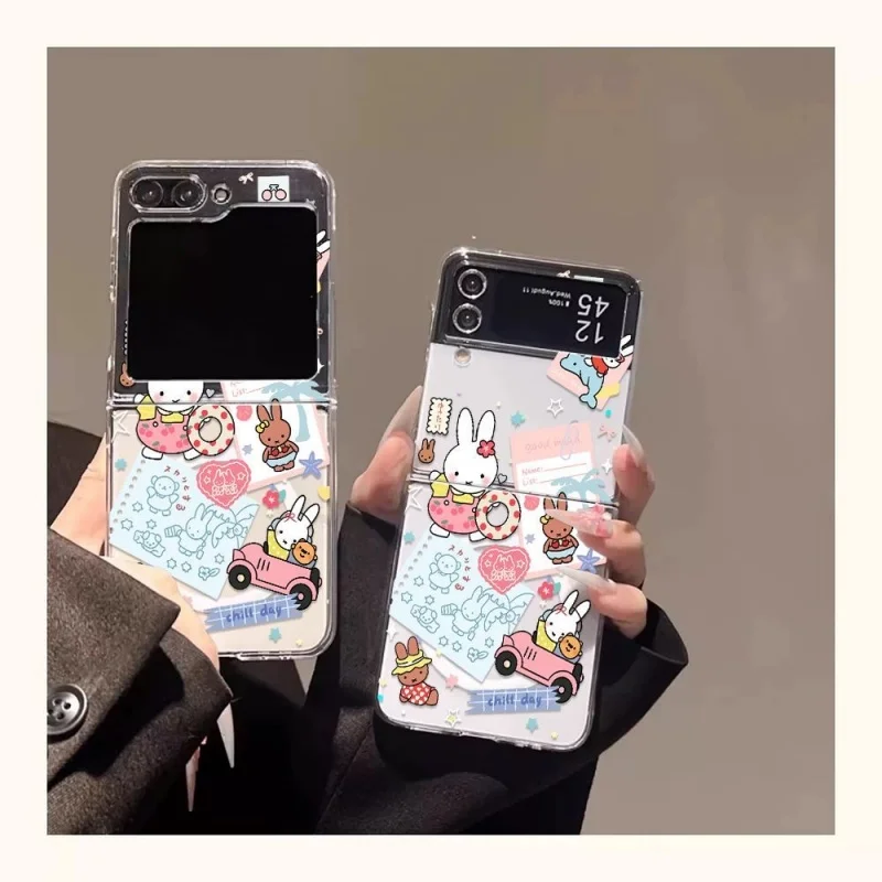Image of Niedliche Illustration Cartoon Miffy Auto Magsafe Handyhülle für Samsung Handyhülle für Samsung Z Flip 8 7 6 5 4 3 Magnetische Abdeckung