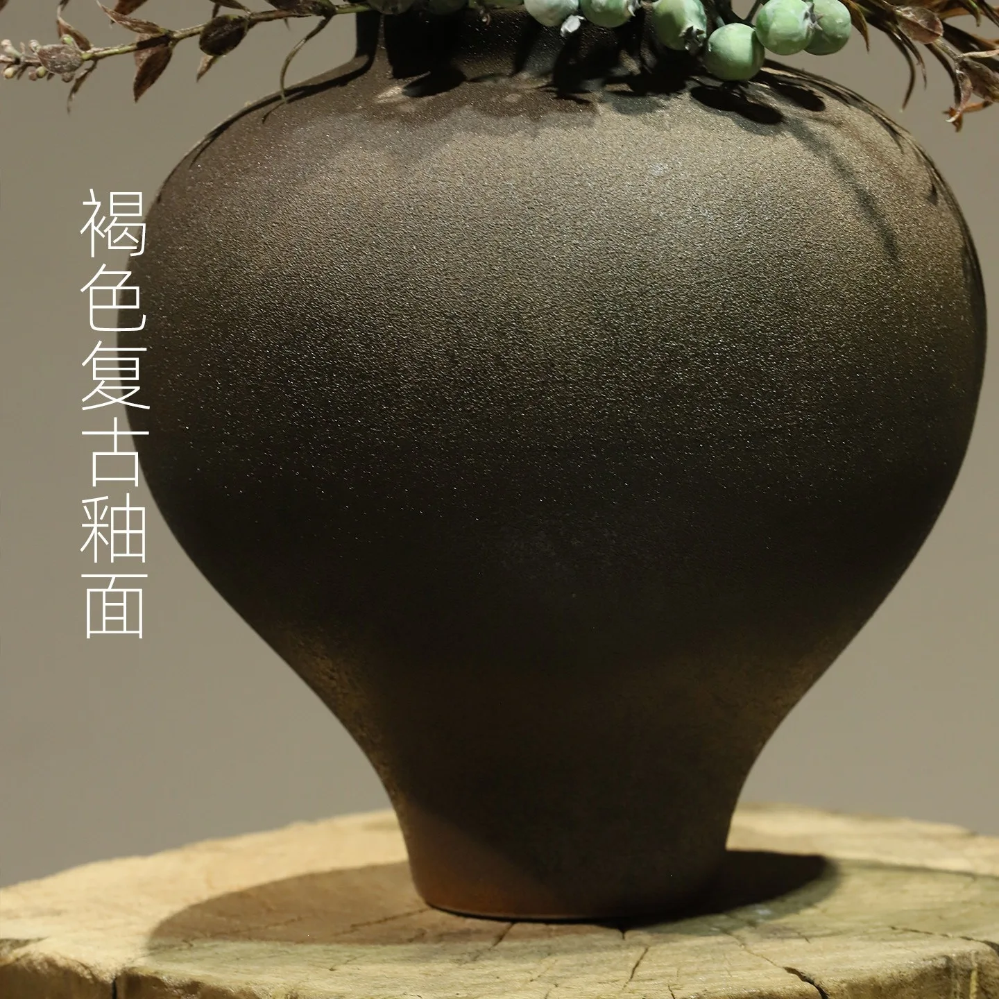 Song Dynasty Aesthetics Living Room High-end Ornament New Chinese-style Ceramic Vase Zen Flower Arrangement Homestay