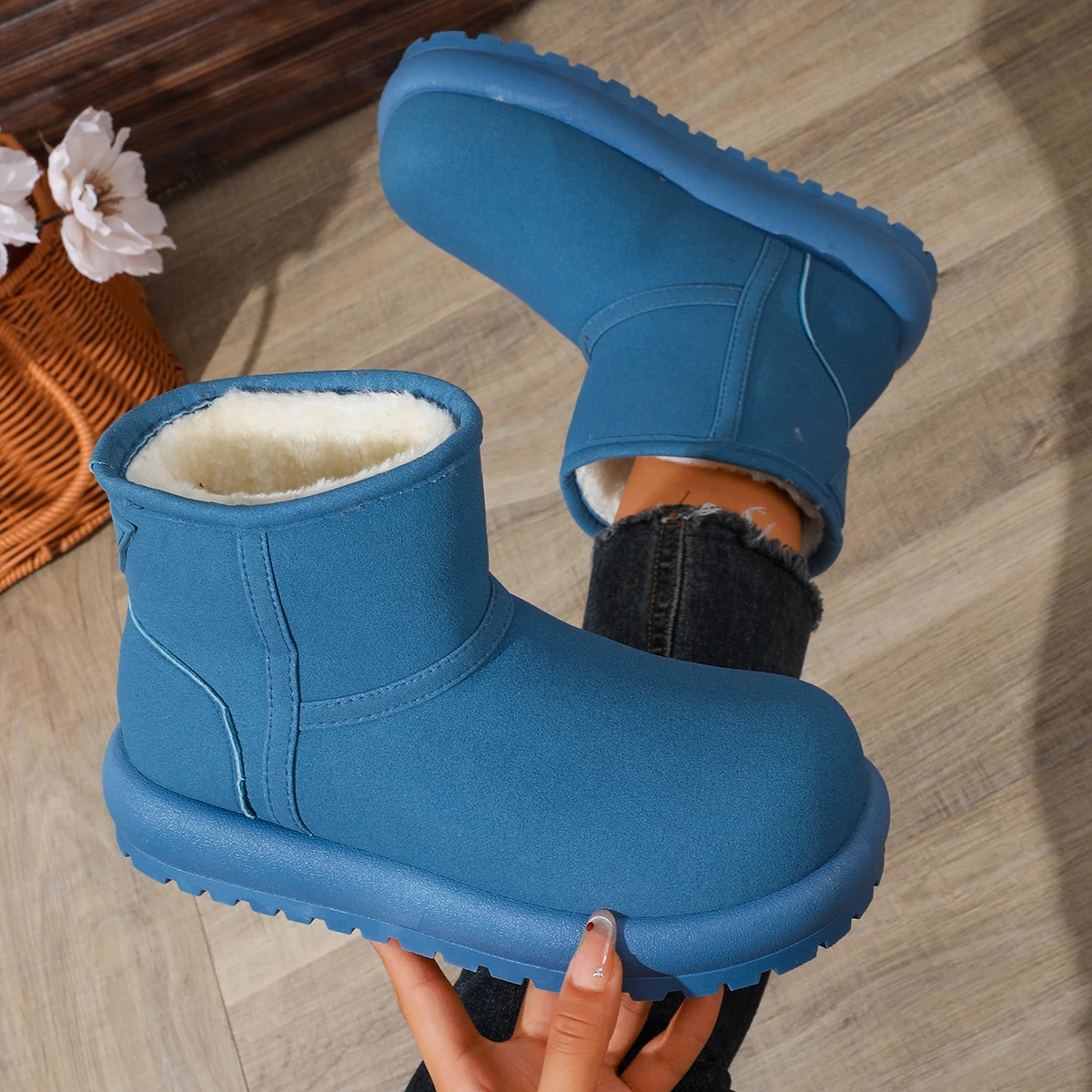 Women Snow Boots Fashionable Thickened Fluffy Shoes Women Large Size Thick Heel Short Boots Simple Comfortable Warm Ankle Boots