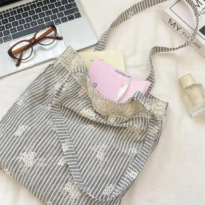 Große Tragetasche mit Spitze und Schleife im Koreanischen Stil, Einfache Canvas-Handtasche, Kawaii Stofftasche mit Großer Kapazität für Reisen – Detail 11