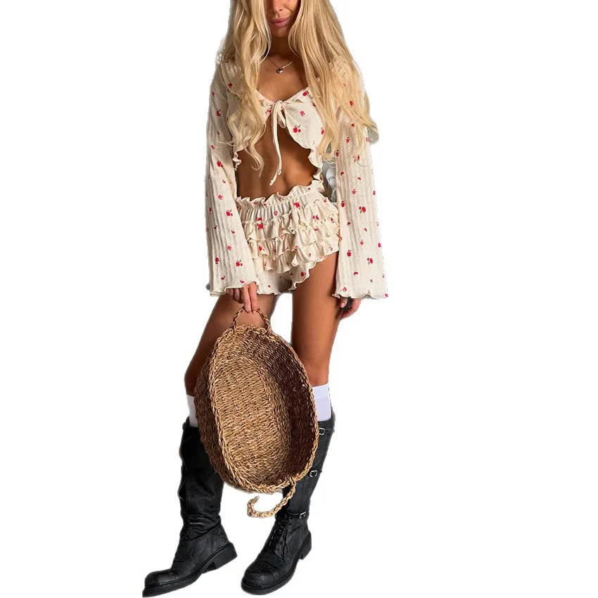 Fashionable Printed Top And Pants Set with Belt Long Sleeve Short Shorts Women's Summer Outfit V Neck Two Piece Ensemble image 5