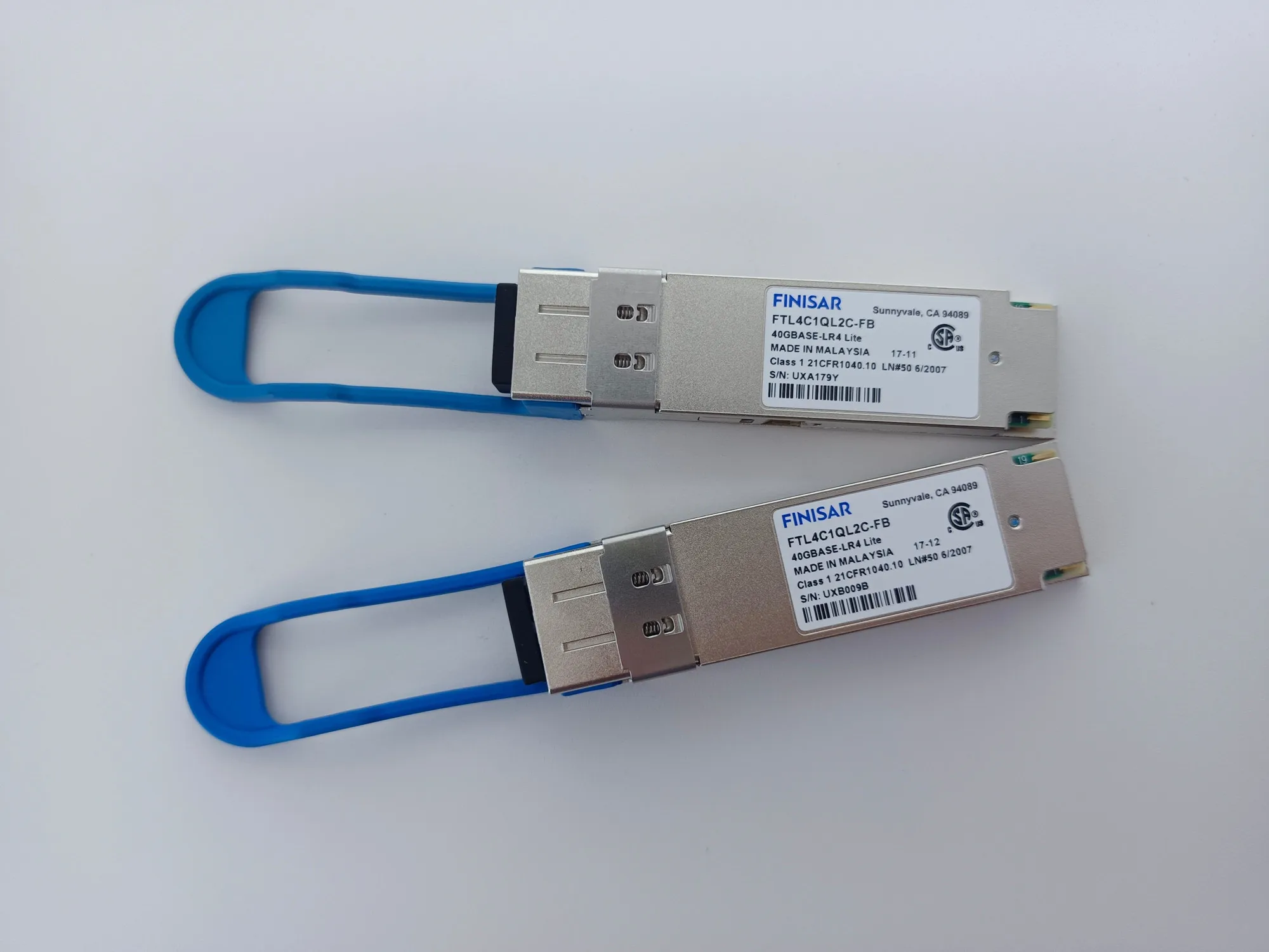 Imagem -03 - Finisar-módulo do Transceptor da Fibra Módulo de Qsfp 40g 2km Ftl4c1ql2c-fb Ftl4c1ql1c-fb Ftl4c1ql1l Qsfp 1310nm 40gb 2km lc a 70 °c 1pc