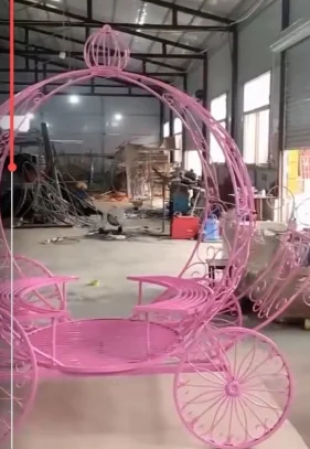 Pink pumpkin che large steel art