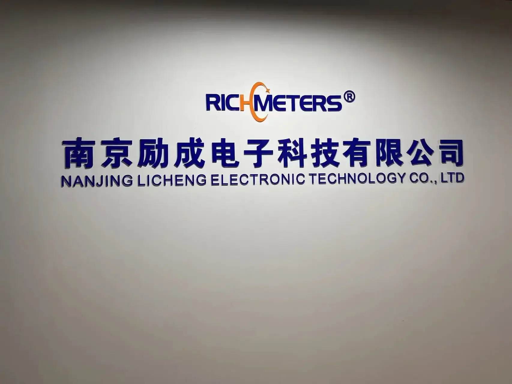 Medidor de Aislamiento de Alto Voltaje GM3125 RICHMETERS, Medidor de Resistencia de Aislamiento 2025