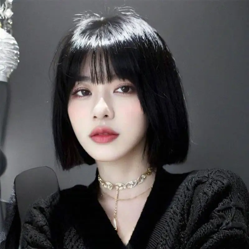 Women's short straight hair wig, JK style, natural color bobo head, pink wig, new product