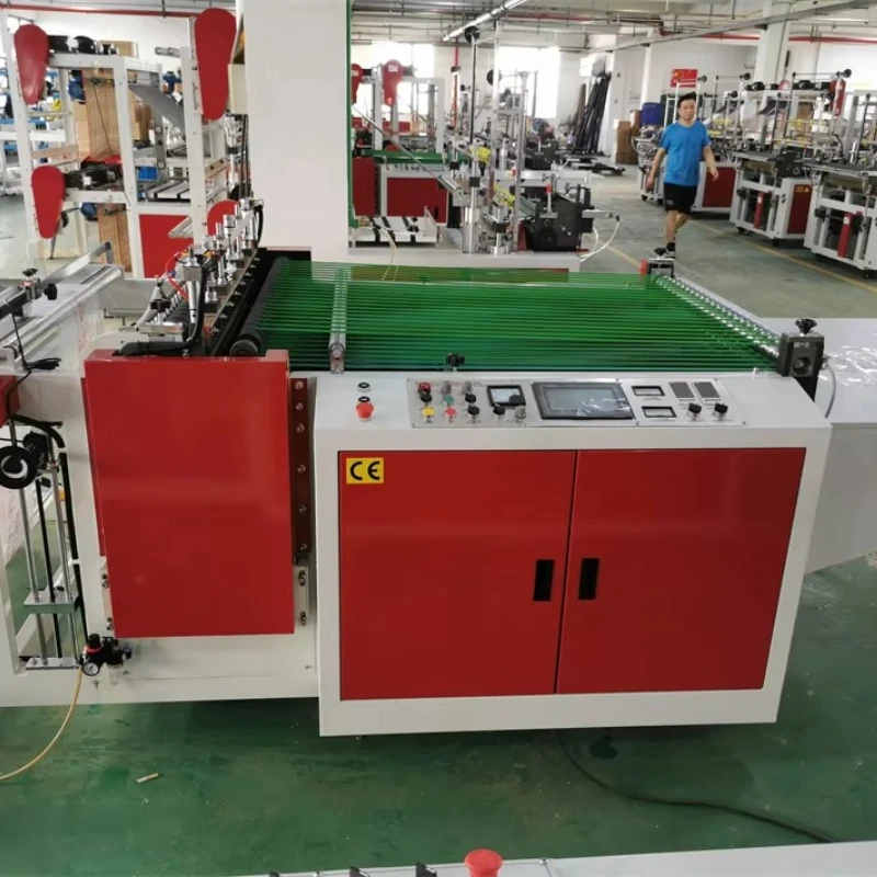 Heavy-Duty 600A Plastic Flat or T-Shirt Garbage Bag Making Machine with CE Certified view 3