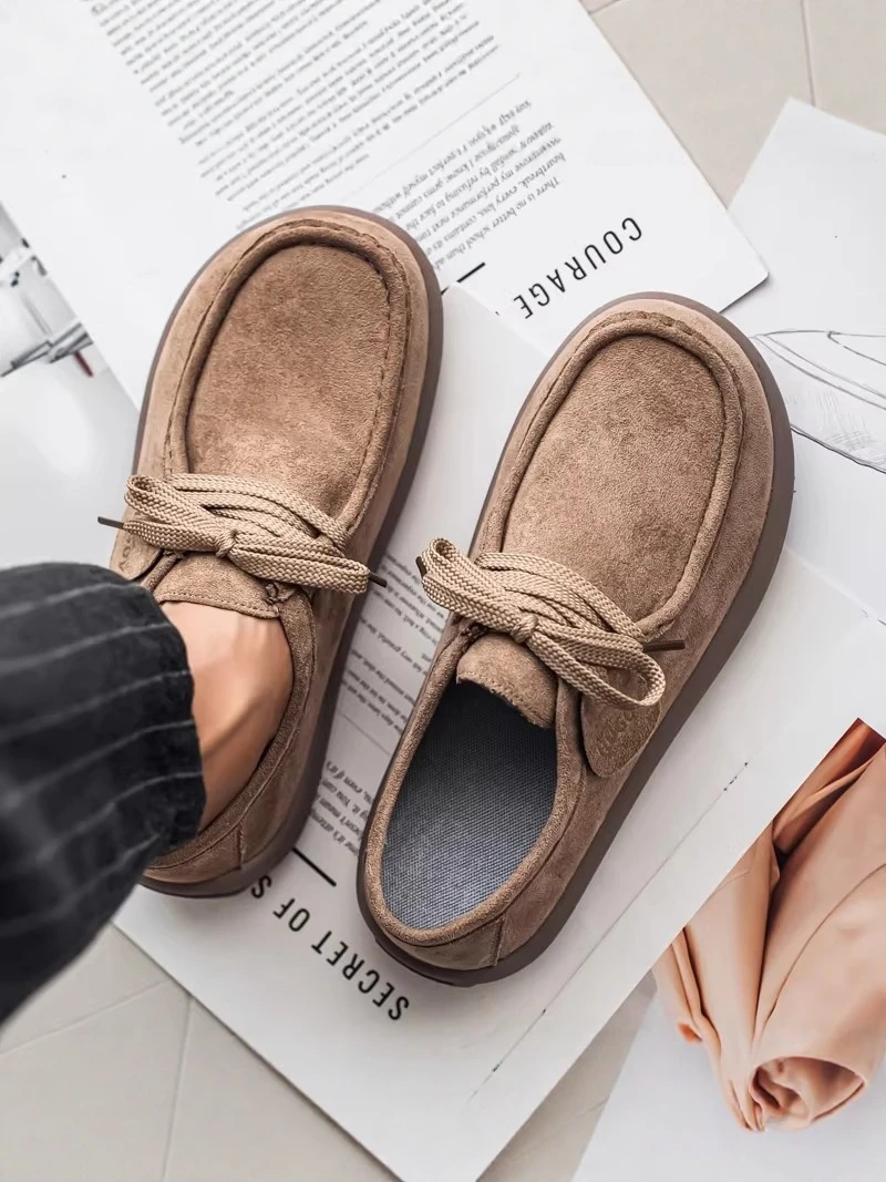 

Men's Casual Work Shoes 2026 New Style Summer Versatile Retro Flip Leather Waterproof Trendy Men's Footwear