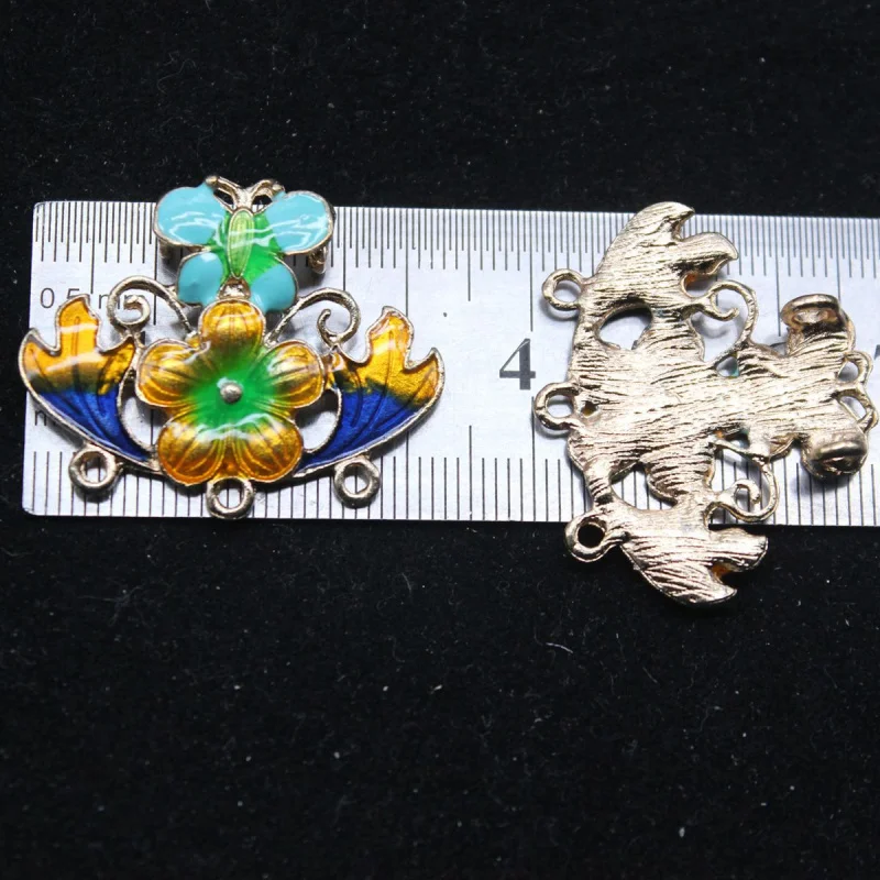 Golden Baroque Filigree Metal Base Pendant Retro Hollow Flower Frame Connector For DIY Jewelry Making Accessories Craft Supplies - Image 3