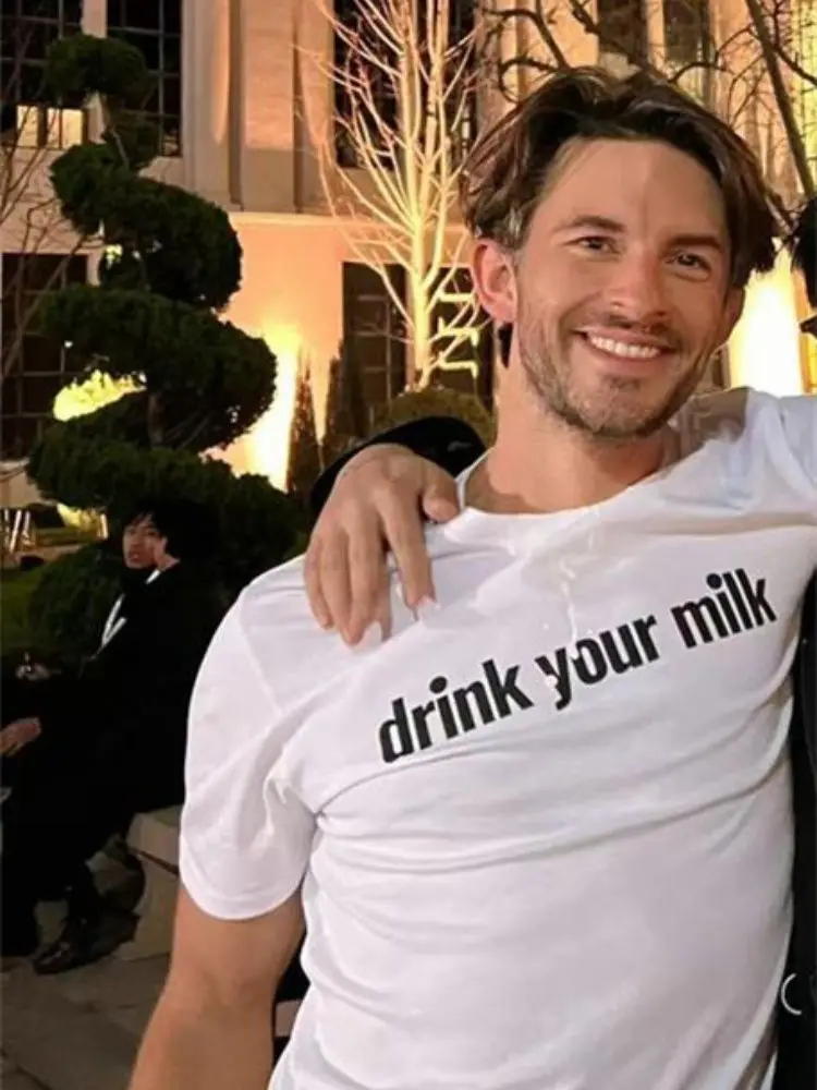 Fellow Travelers Drink Your Milk Fellow Travelers Around Short-sleeved Cotton Men's and Women's T-shirts