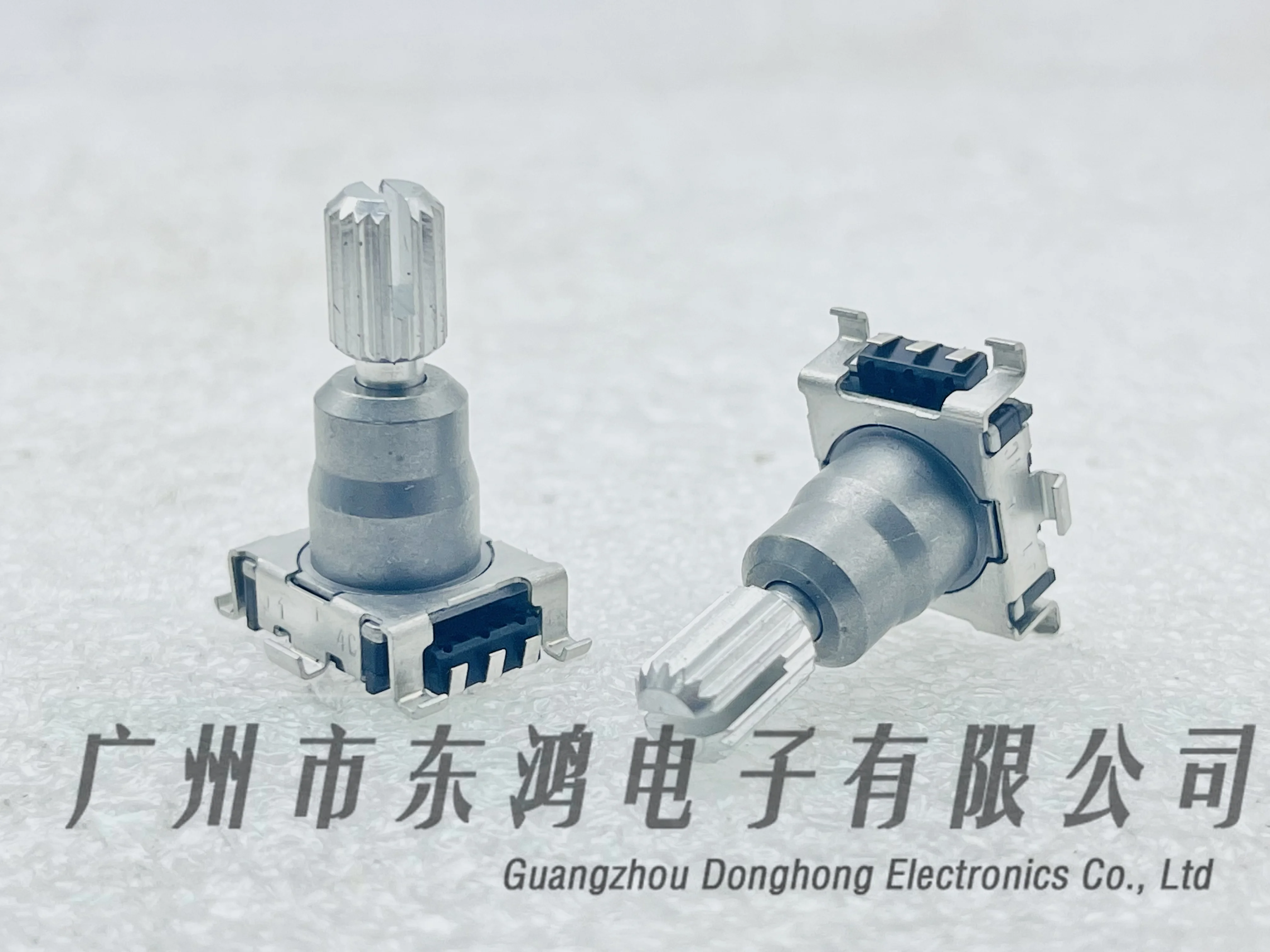 1PCS Alps EC11K vehicle navigation CD audio rotary pulse encoder 18 positioning with switch flower shaft length of 20mm