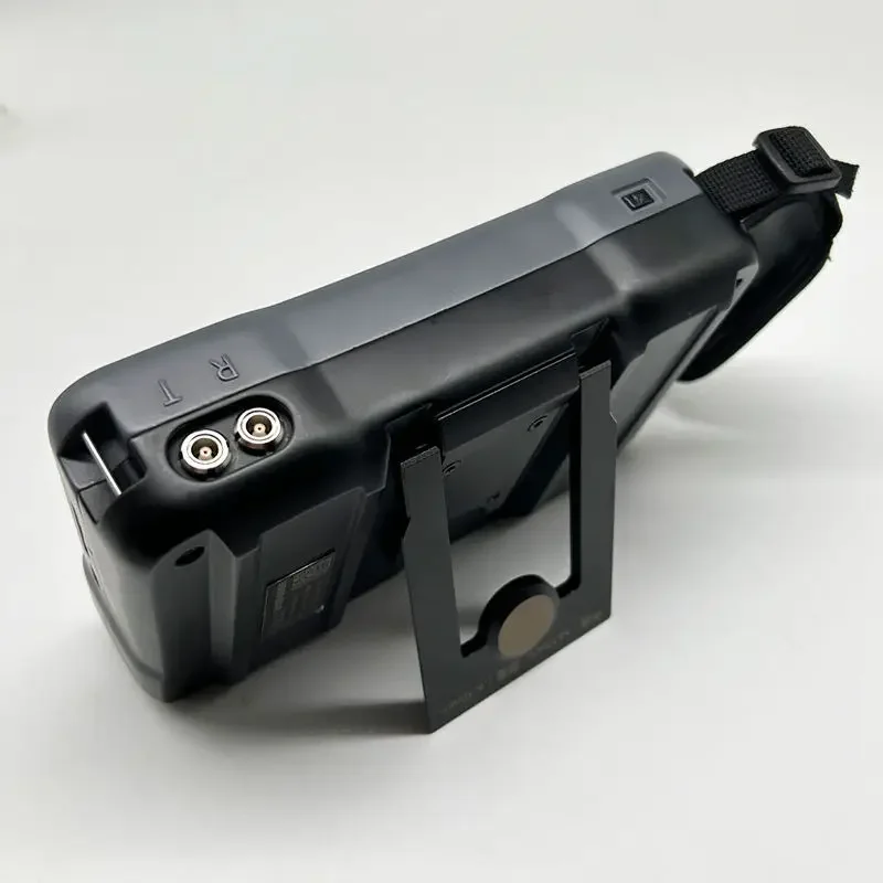 เครื่องตรวจจับข้อบกพร่องด้วยคลื่นอัลตราโซนิก UFD100 เครื่องตรวจจับข้อบกพร่องภายในท่อเหล็กโลหะที่มีความแม่นยำสูง เครื่องตรวจจับความร่วงโรยของเนื้อโลหะ