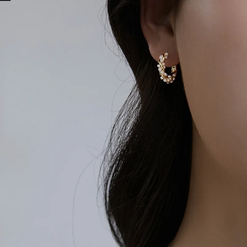 LATS 2024 Korean New Simple Temperament Circle Pearl Earrings Gold Silver Color Fashion Small Versatile Earring Women\'s Jewelry