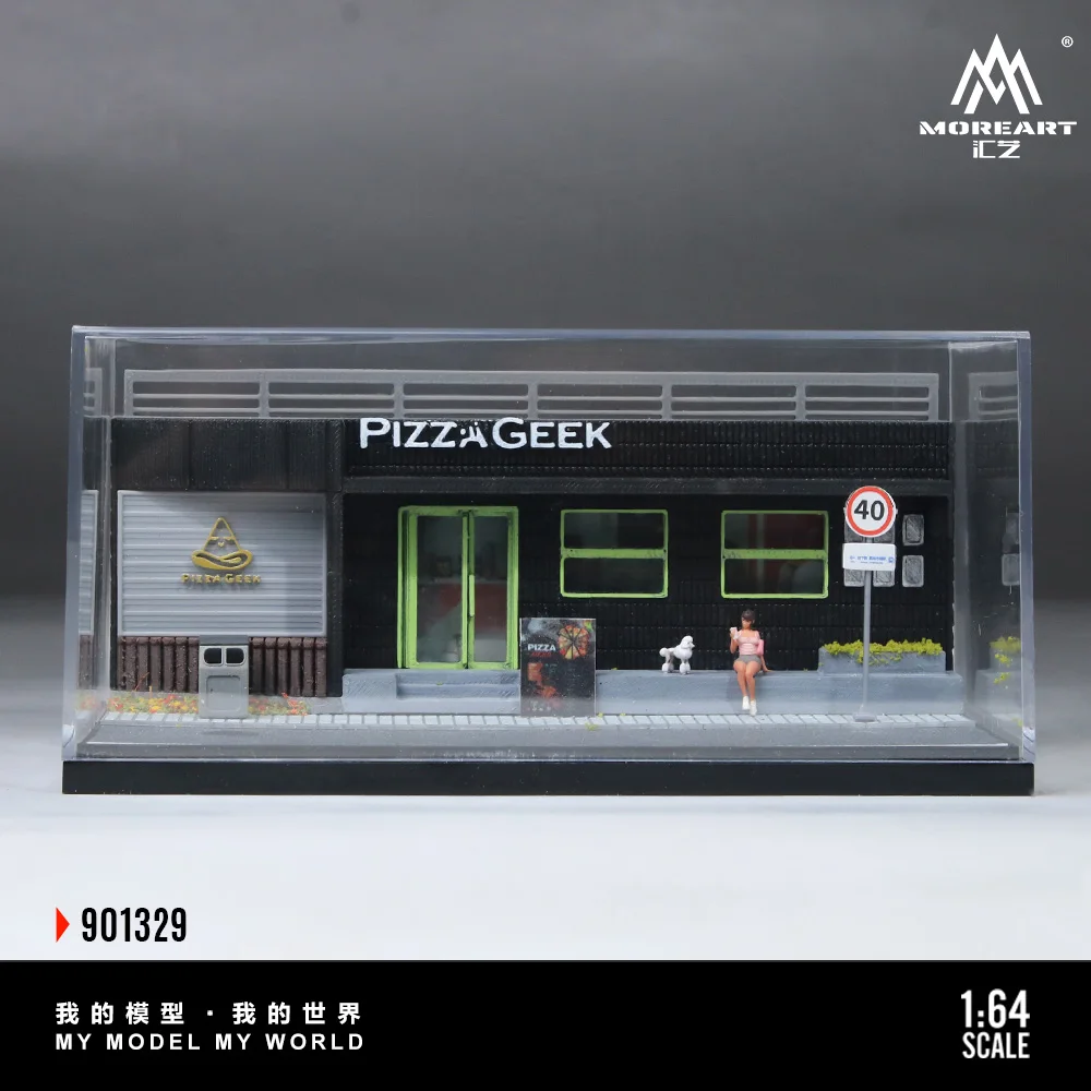 สั่งจองล่วงหน้า*โมเดลจำลองฉากร้านพิซซ่า อัตราส่วน 1:64 ของ More Art, ไดโอรามาลานจอดรถ สำหรับตั้งโชว์ สะสม และเป็นของขวัญ