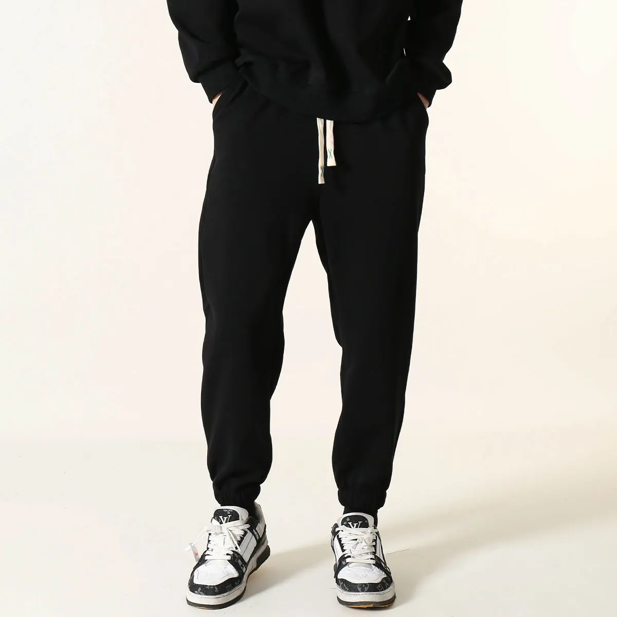 

Модные мужские свободные спортивные брюки с широкими штанинами, весенне-осенние, вязаные, с завязками, на манжетах, тонкие, повседневные, длинные