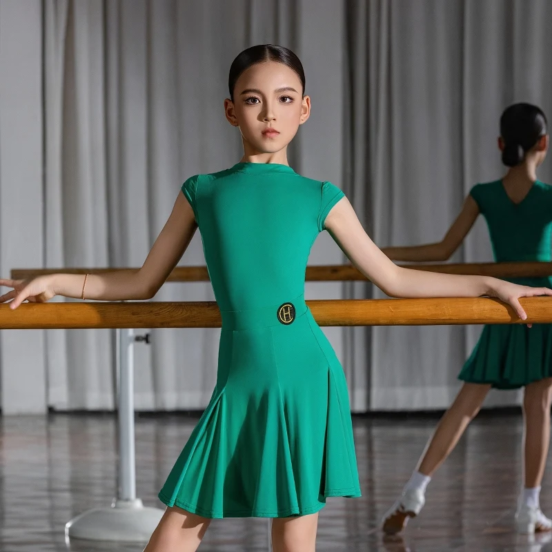 

2025 New Girls Green Short Sleeve Split Skirt Suit Latin Dance Performance Costumes Chacha Rumba Tango Latin Dance Wear DN20779
