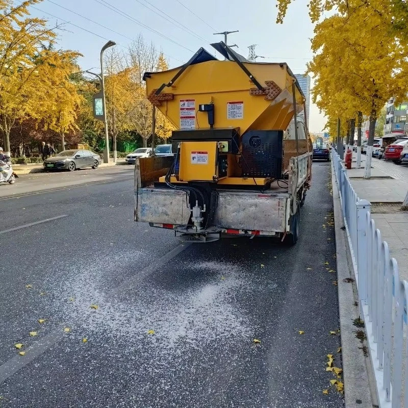 

Snow Melting Spreader Highway Salt Spreading Snow Remover Available in Multiple Sizes