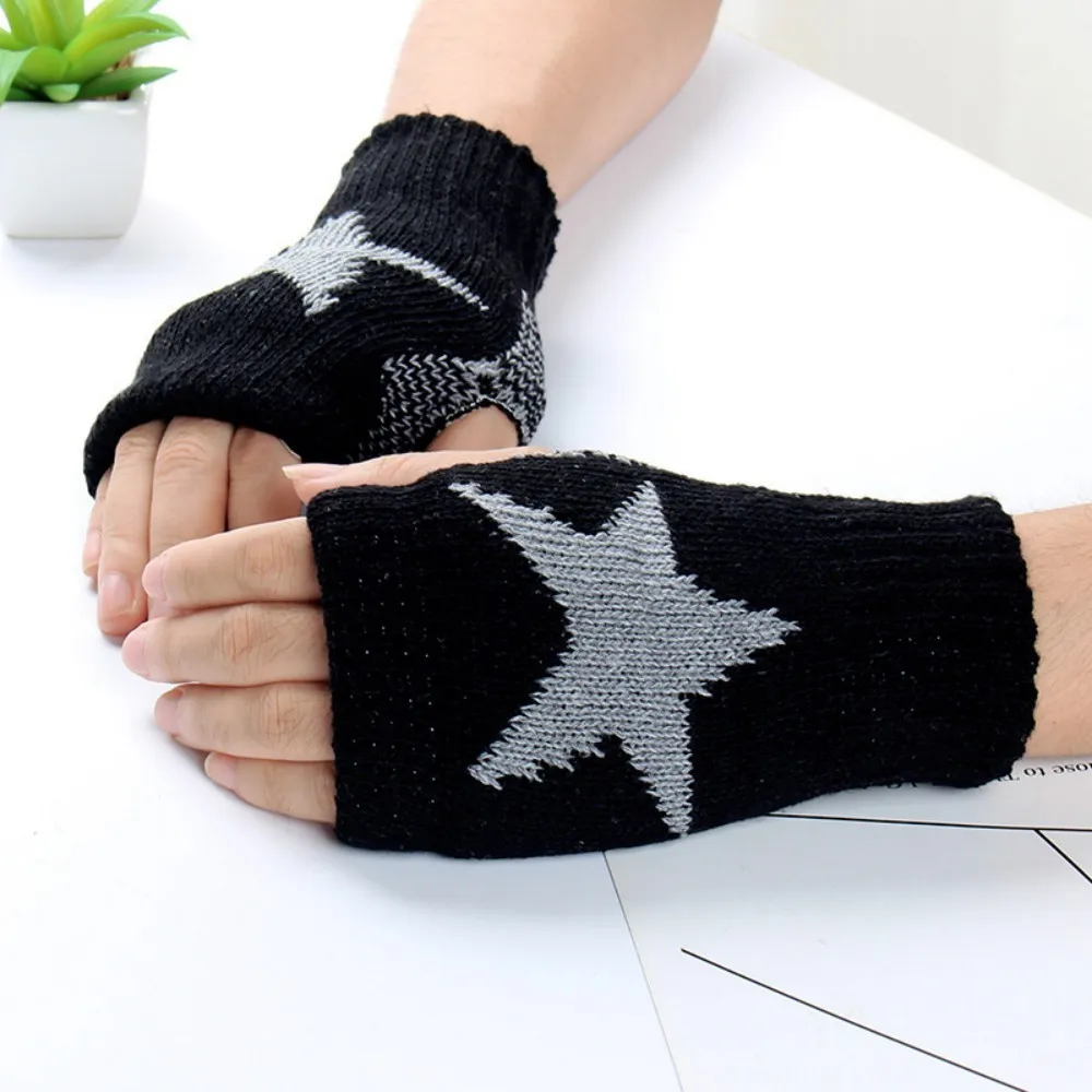 Y2K Punk Star Gloves Fashion Warm Woolen Half Finger Gloves Winter Soft Pentagram Star Fingerless Mittens Women Hand Glove