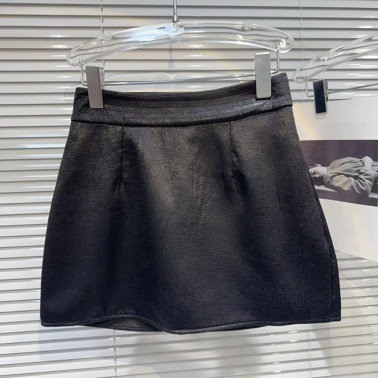 Gold Foil Coated Zipper Short A-Line Skirt Dark Lady Autumn New Style Women's mid Waist Standard Fit H-Shape Daily Wear