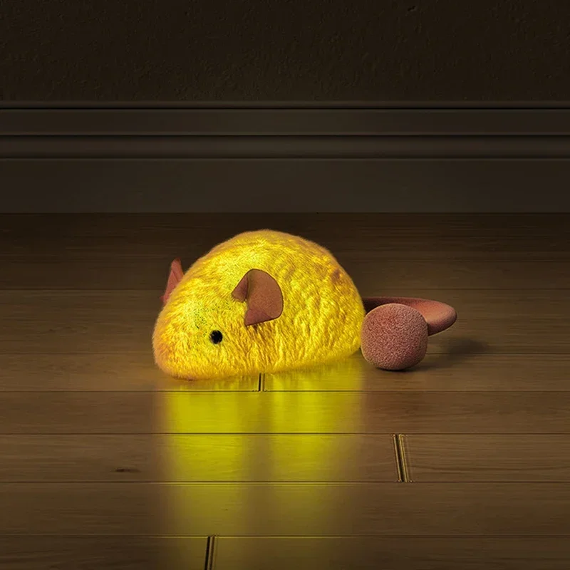 Electric Mouse Cat Toy Cat Toy Electric Squeaky Plush Mouse Cat Toy with Night Fluorescence for Indoor Cats Self Entertainment