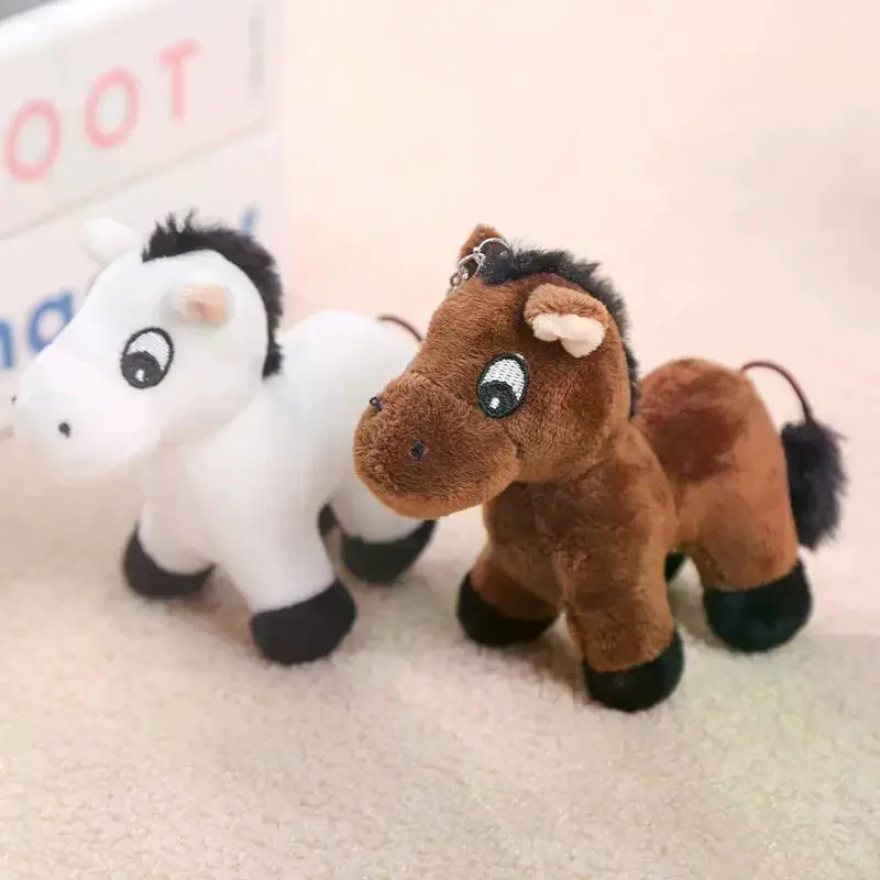 Pony di peluche ripieno di cartone animato come ornamento per zaino, accessorio portachiavi e ciondolo a forma di cavallo