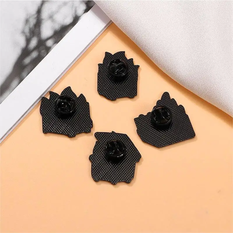 4pcs Cute Cartoon Trash Can Catch Fire Enamel Brooch Creative English Letter Lapel Pin Badge Backpack Clothing Hat Accessories