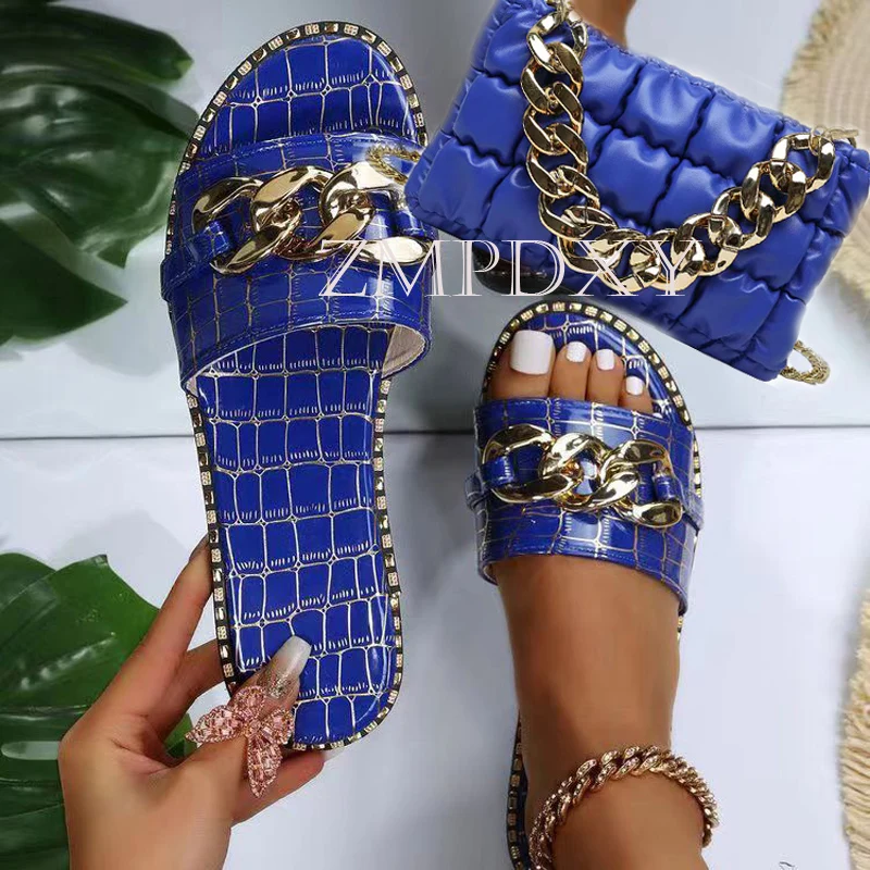 New Arrivals Designer Wholesale Summer Chain Women's Flat Slippers And Bag Set Beach Ladies Platform Sandals Matching Purse Set
