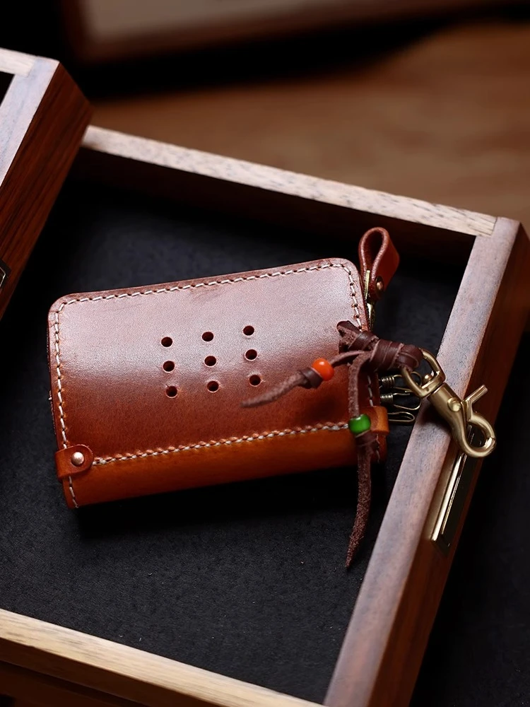 

Handmade leather key bag leather men's handmade vintage buckle car key bag card bag