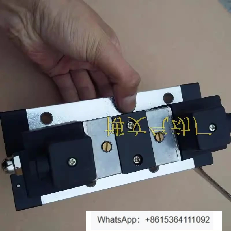Q35D2C-L20 solenoid valve Q35D2C-L25 three-position five-way electronically controlled directional valve