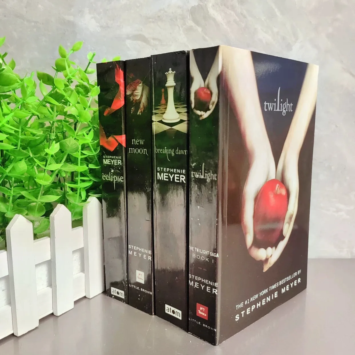 la-saga-crepusculo-version-en-ingles-de-4-volumenes-la-saga-crepusculo-1-4-crepusculo-luna-nueva-eclipse-amanecer