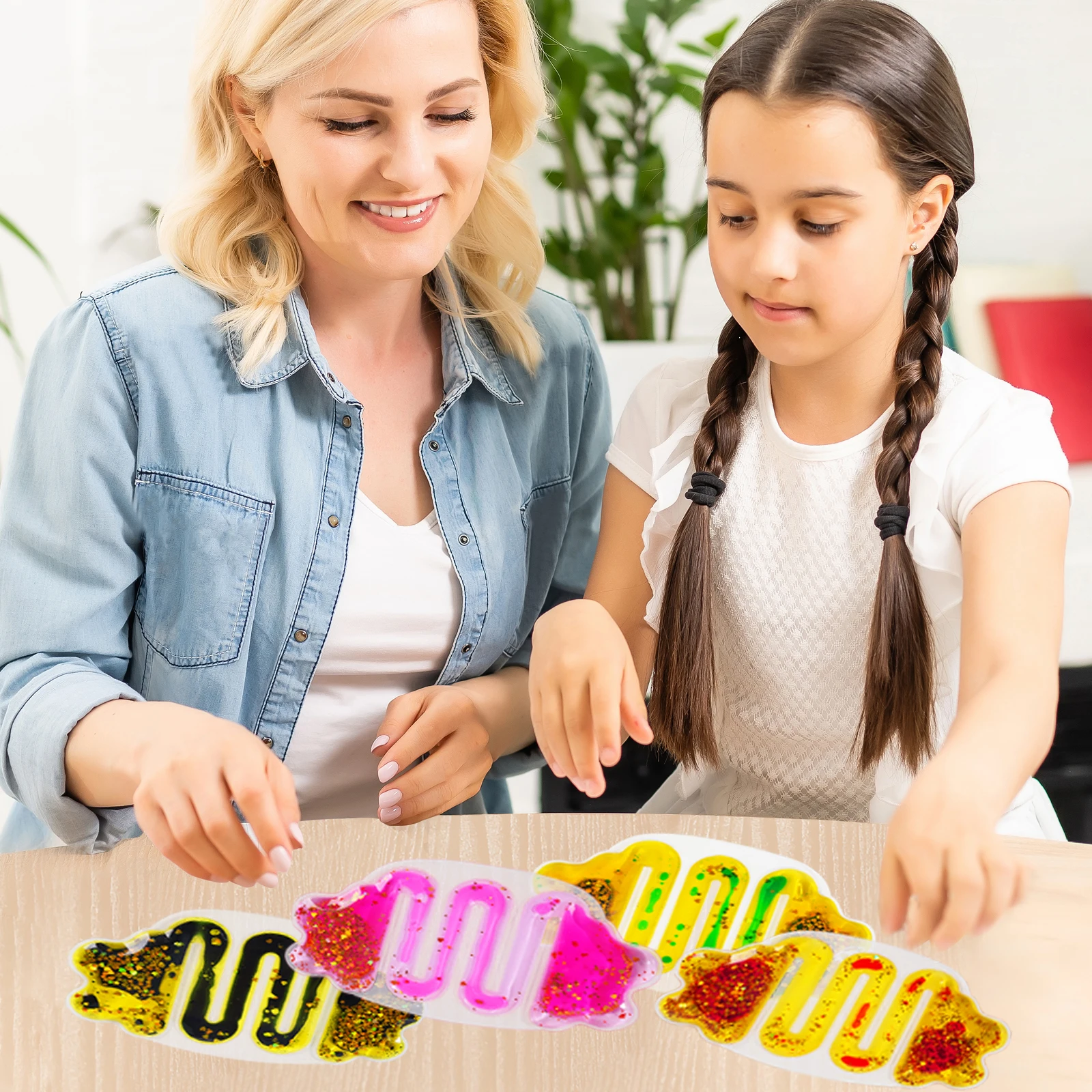 

Pretend Play Toy Dishwasher for Kids Roleplay Stress Relief Activity Liquid Soft Rubber Toy Toy Dishwasher for Kids 4PCS