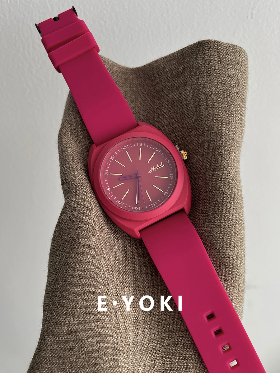 

Elegant women's wristwatchlarge digital dialrose redversatile quartz watch for womenwatch accessorywomen's gift, gift for women.