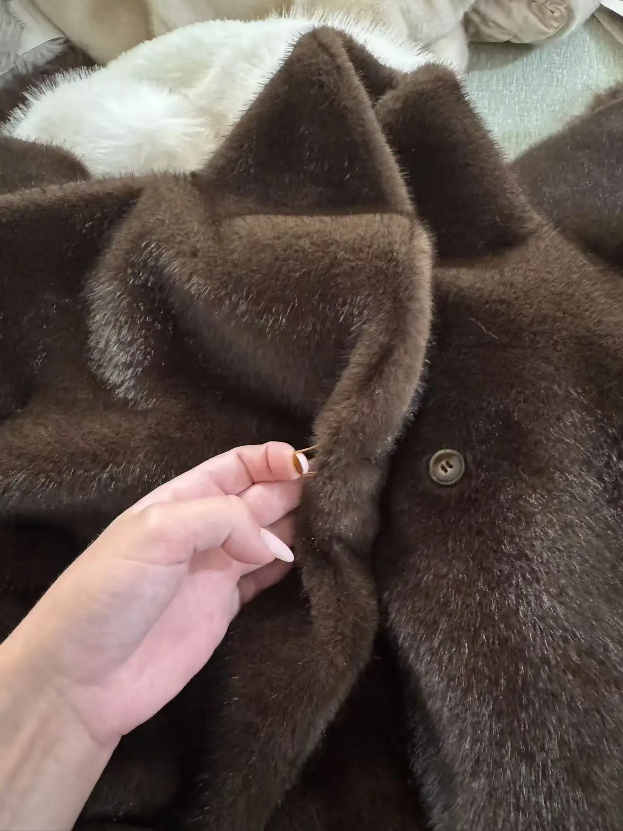 Women Faux Mink Fur Coats Solid Fur Jackets Cotton Linen Turn Down Collar Long Sleeves Single Breasted Cinched Waist 2026 Winter