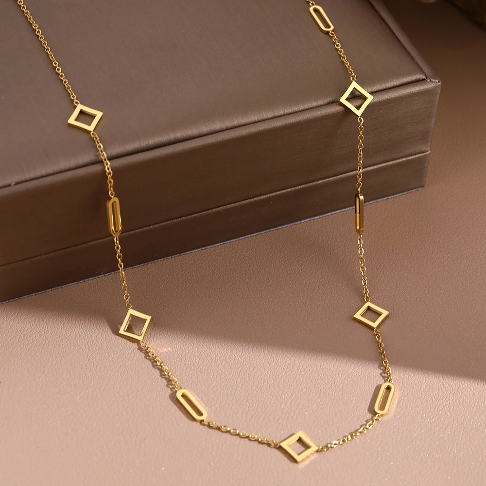 Stainless Steel Necklaces Minimalist Geometric Hollow Square Paper Clip Design Korean Fashion Necklace For Women Jewelry Gifts