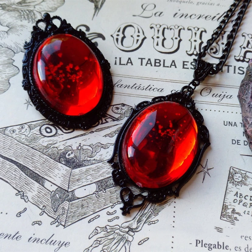 Vintage Stardust Gothic Quartz Crystal Necklace Cameo  Pendant Satanic-demon-halloween-purple-red-magic Jewellery