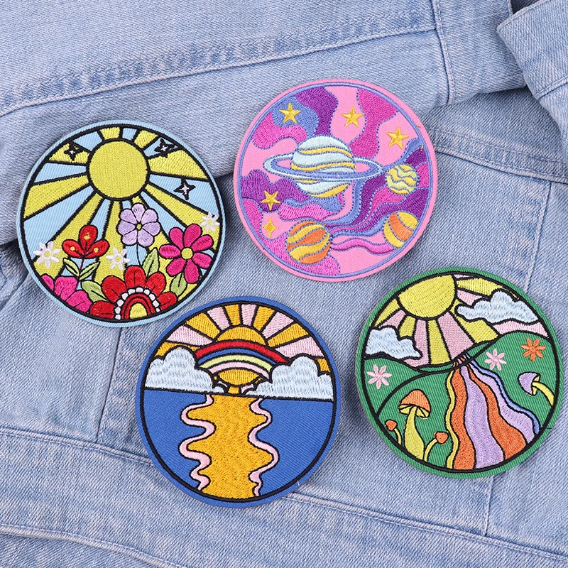 Nieuwe cartoon borduurpatch planeet patch opstrijkbare patches voor kleding thermoadhesieve patches op kleding dier strijkstickers