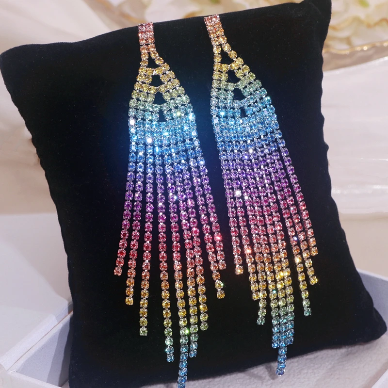 New Trendy Colorful Rhinestone Tassel Dangle Earrings for Women Statement Wedding Party Jewelry Shine Crystal Long Drop Earrings