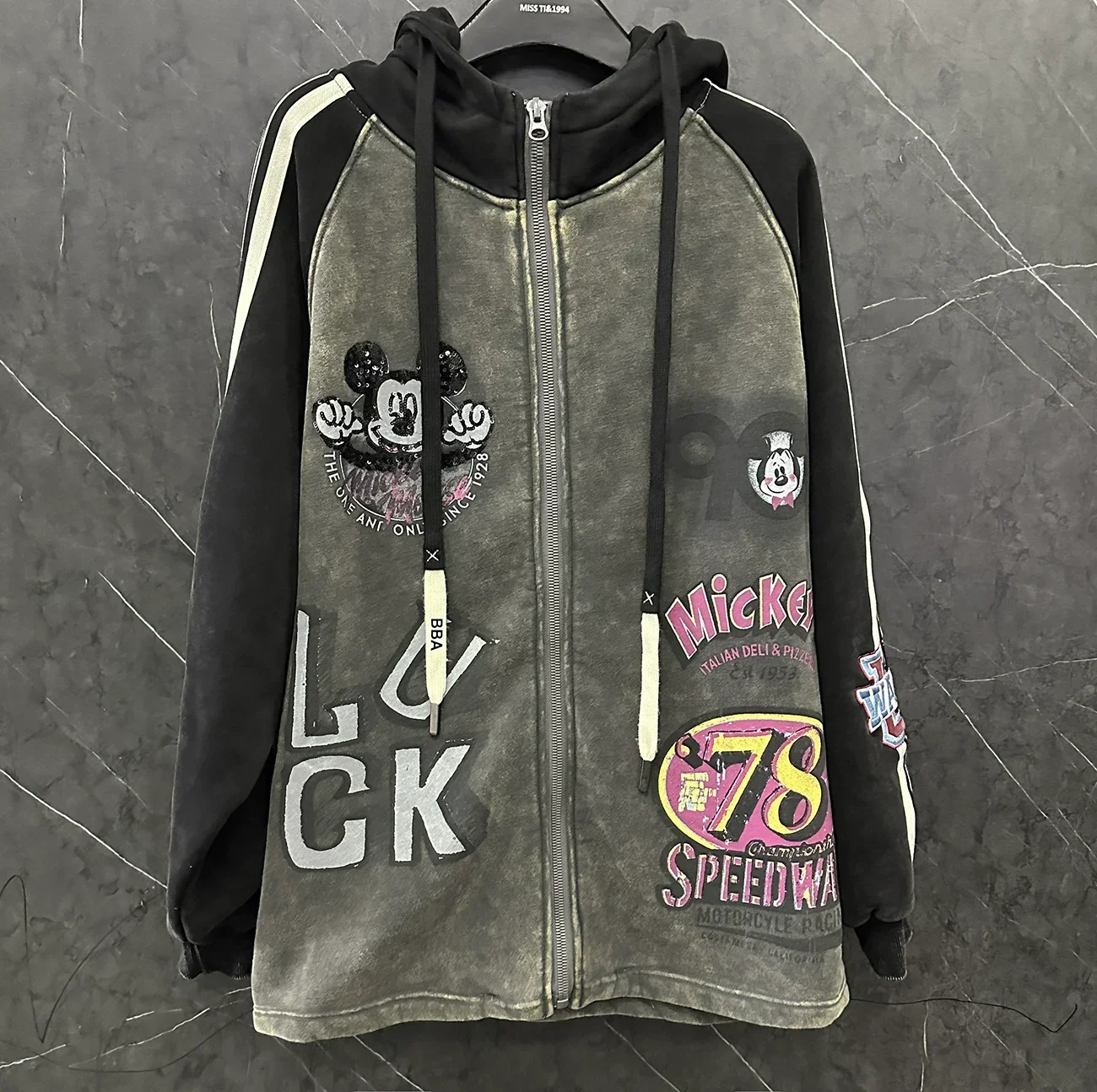 2024 Autumn and Winter New Sequin Printing Cartoon Hooded Fleece Sweatshirt Jacket Women Thickened Warm Mid Length Zipper Top