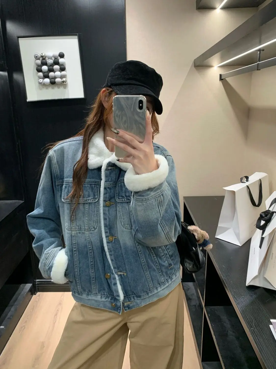 

Джинсовое пальто с натуральной овечьей лампой, зимнее меховое плюшевое женское осеннее облегающее минималистское уличное трендовое влагоотводящее стеганое пушистое пальто