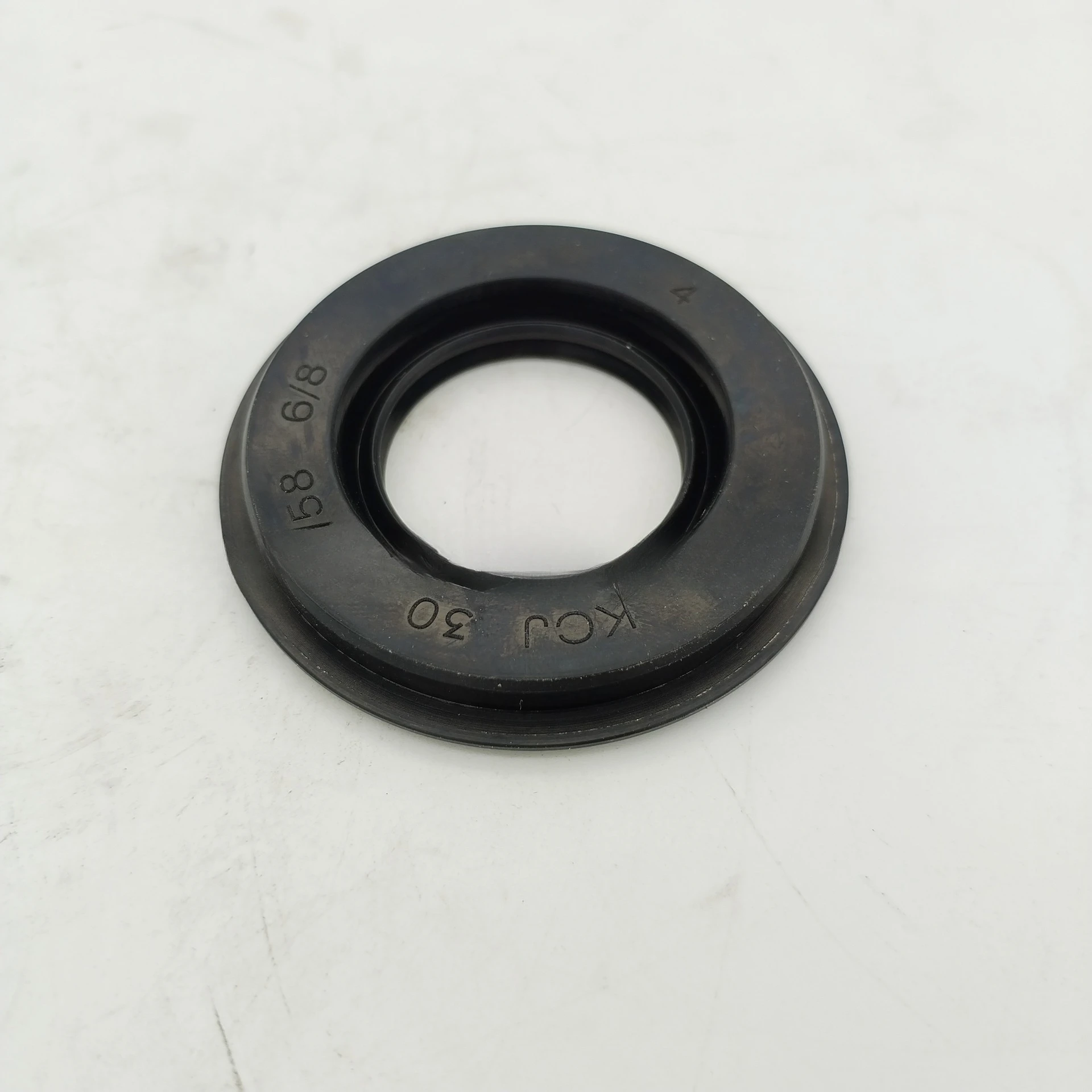 Oil Seal for Yamaha 9.9HP 15HP 6B4 Outboard Engine Crankshaft Seal 63V-11515-00