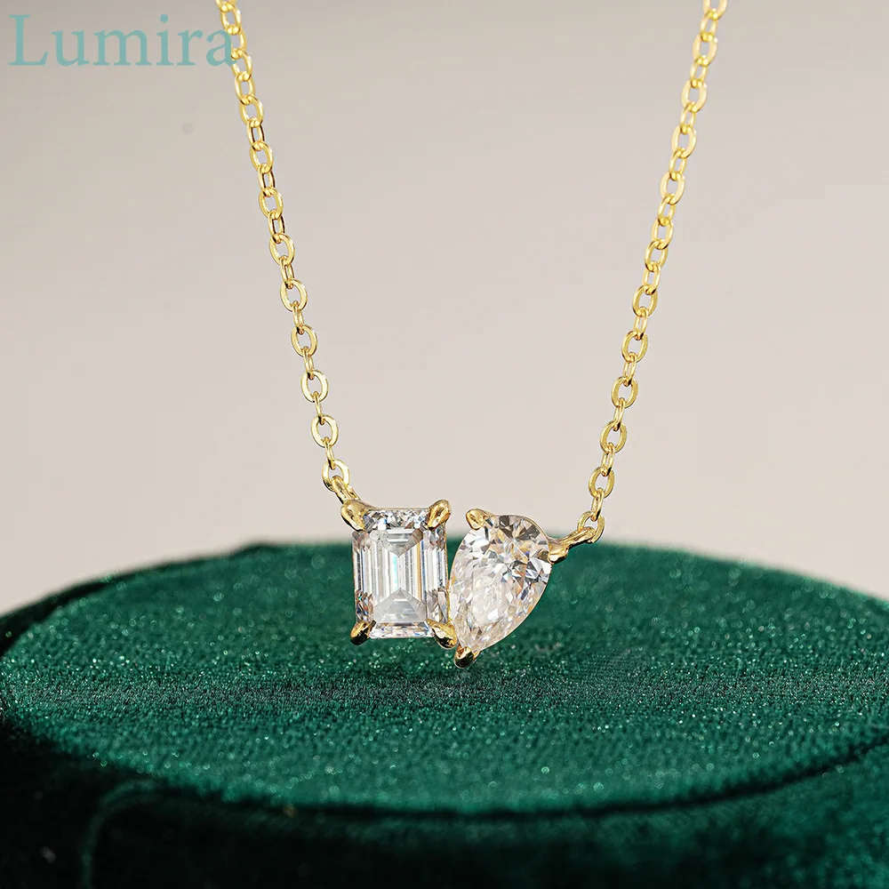 

Lumia Ultra-Shimmering Cubic 2 Carat Moissanite 18K Gold Luxury Necklace Sweet Waterdrop Collarbone Chain Minimalist Pendant