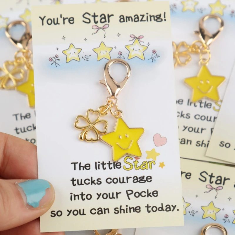 Ensemble de porte-clés 2D mignons en forme d'étoile et de trèfle à quatre feuilles (4/8 pièces) – Voici la meilleure carte d'encouragement étoilée pour vous – Accessoire décoratif
