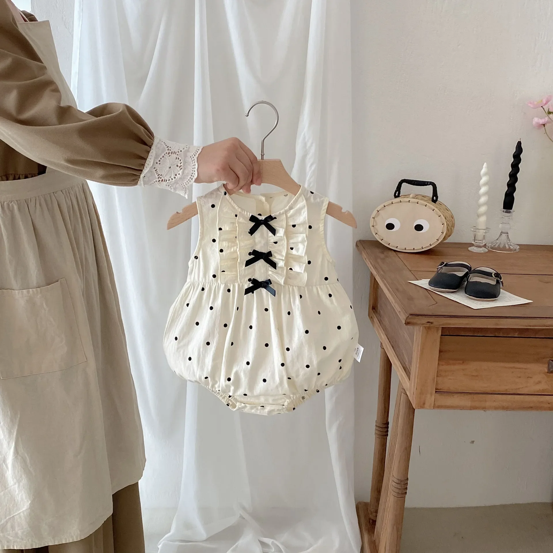 

0-2Y Newborn Body Suit Ruffled Sleeveless Romper Toddler Girl Cotton Polka Dot Bow Triangle Baby Bodysuit Casual Daily Outfit