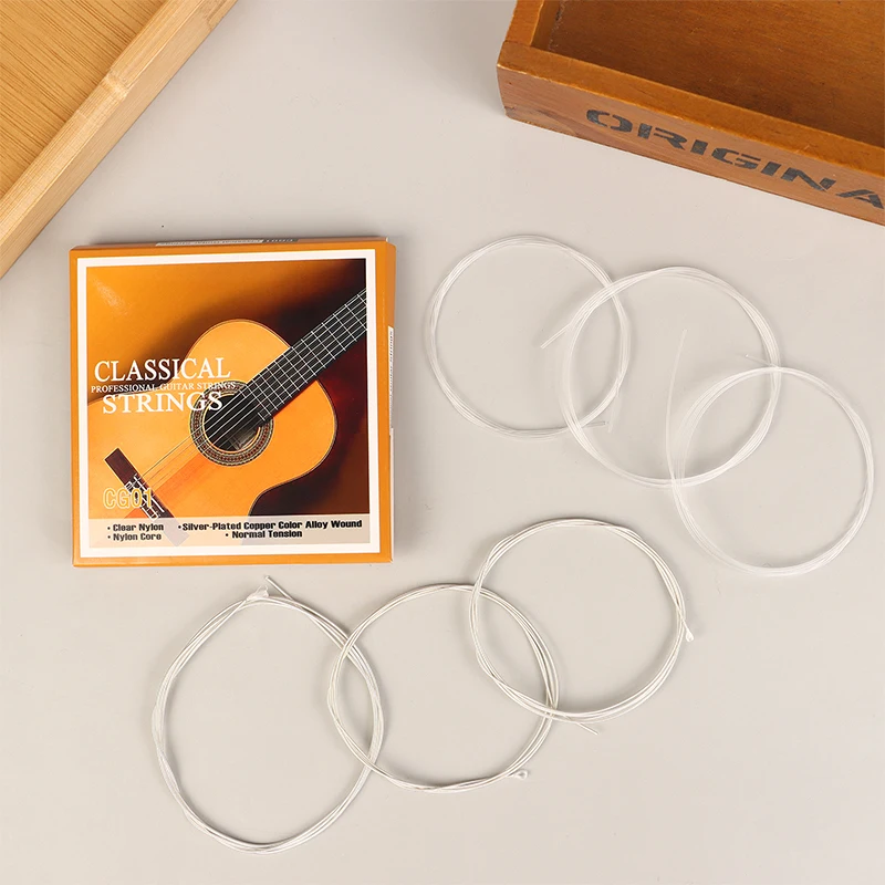2Set Klassieke Gitaar Snaren Nylon Kern Bassen Verzilverd Koperlegering Wond Snaren Normale Spanning / 6-Snarige Set (028-043)